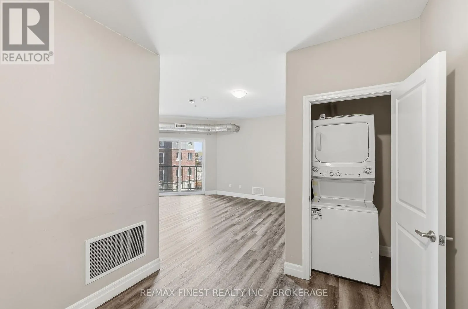 308 - 501 FRONTENAC STREET #308