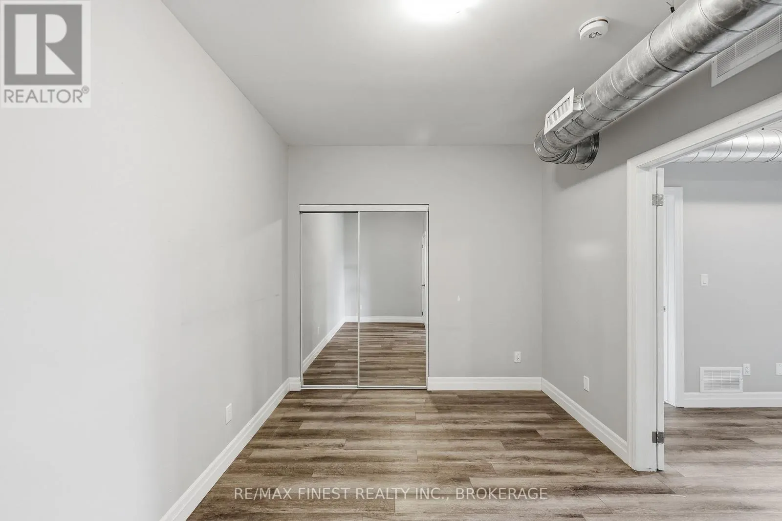 308 - 501 FRONTENAC STREET #308