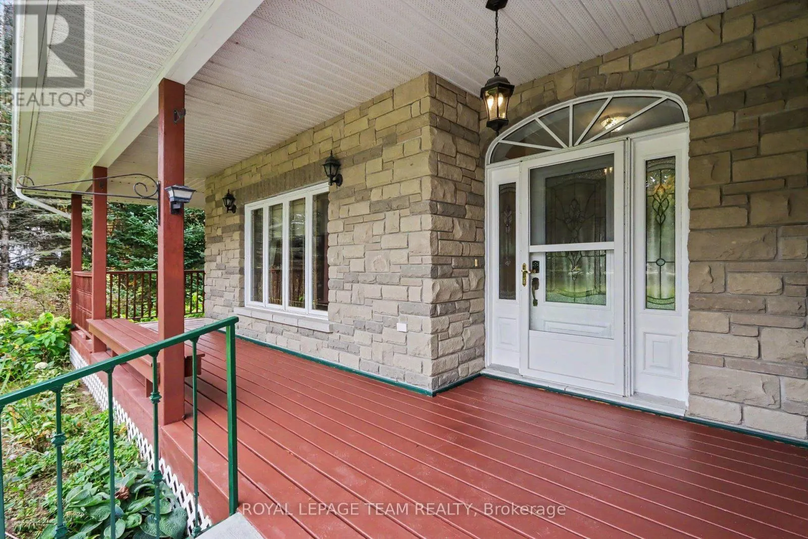 600 CROZIER ROAD