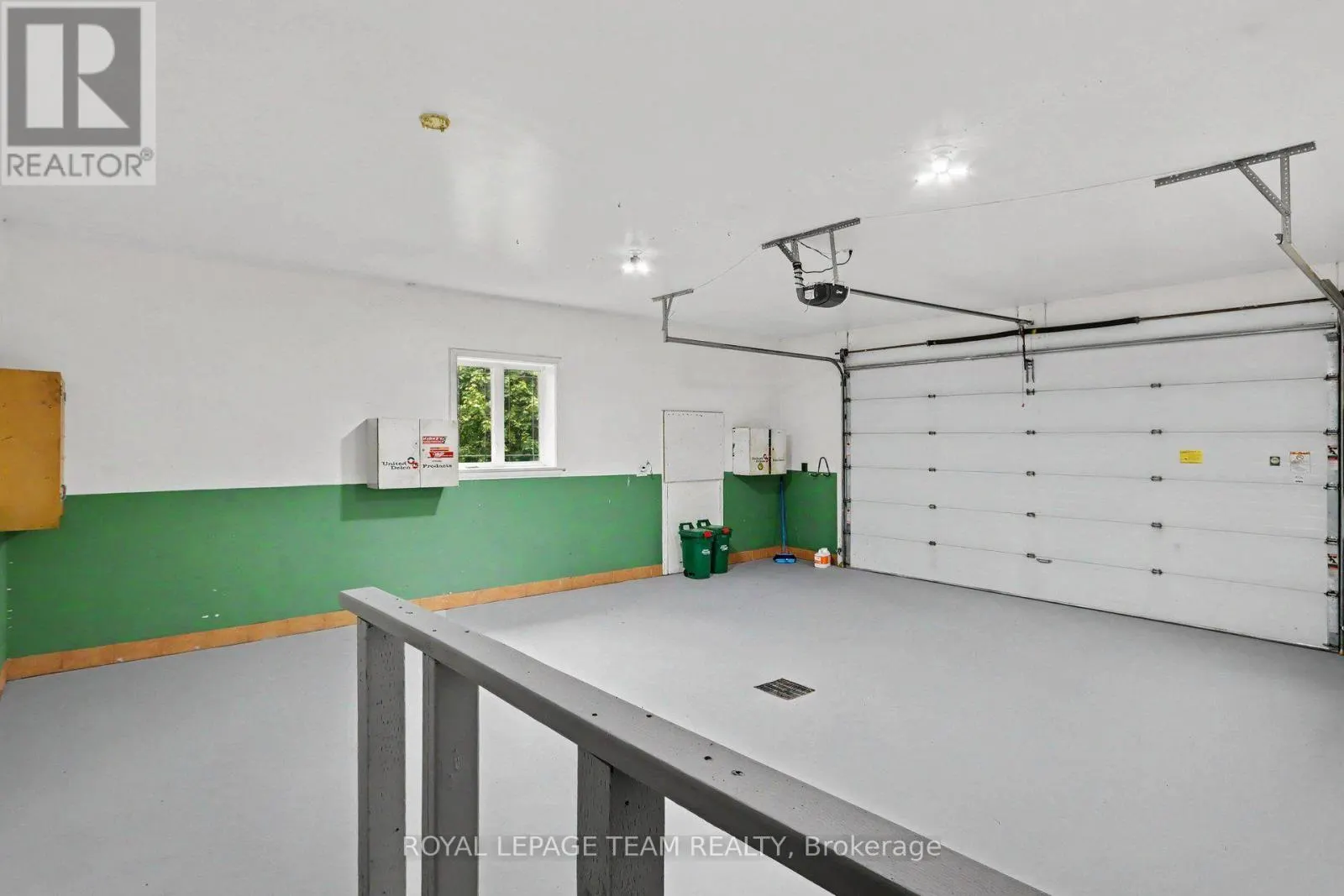600 CROZIER ROAD