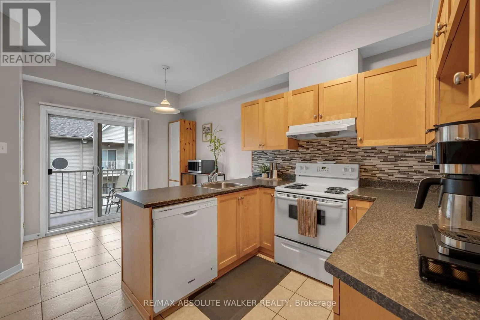 7 - 50 BRIARGATE PRIVATE