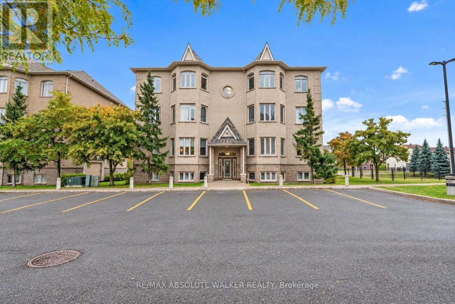 7 - 50 BRIARGATE PRIVATE