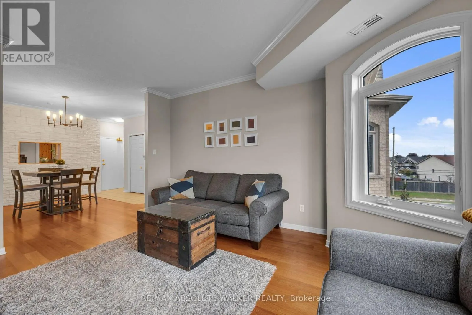 7 - 50 BRIARGATE PRIVATE