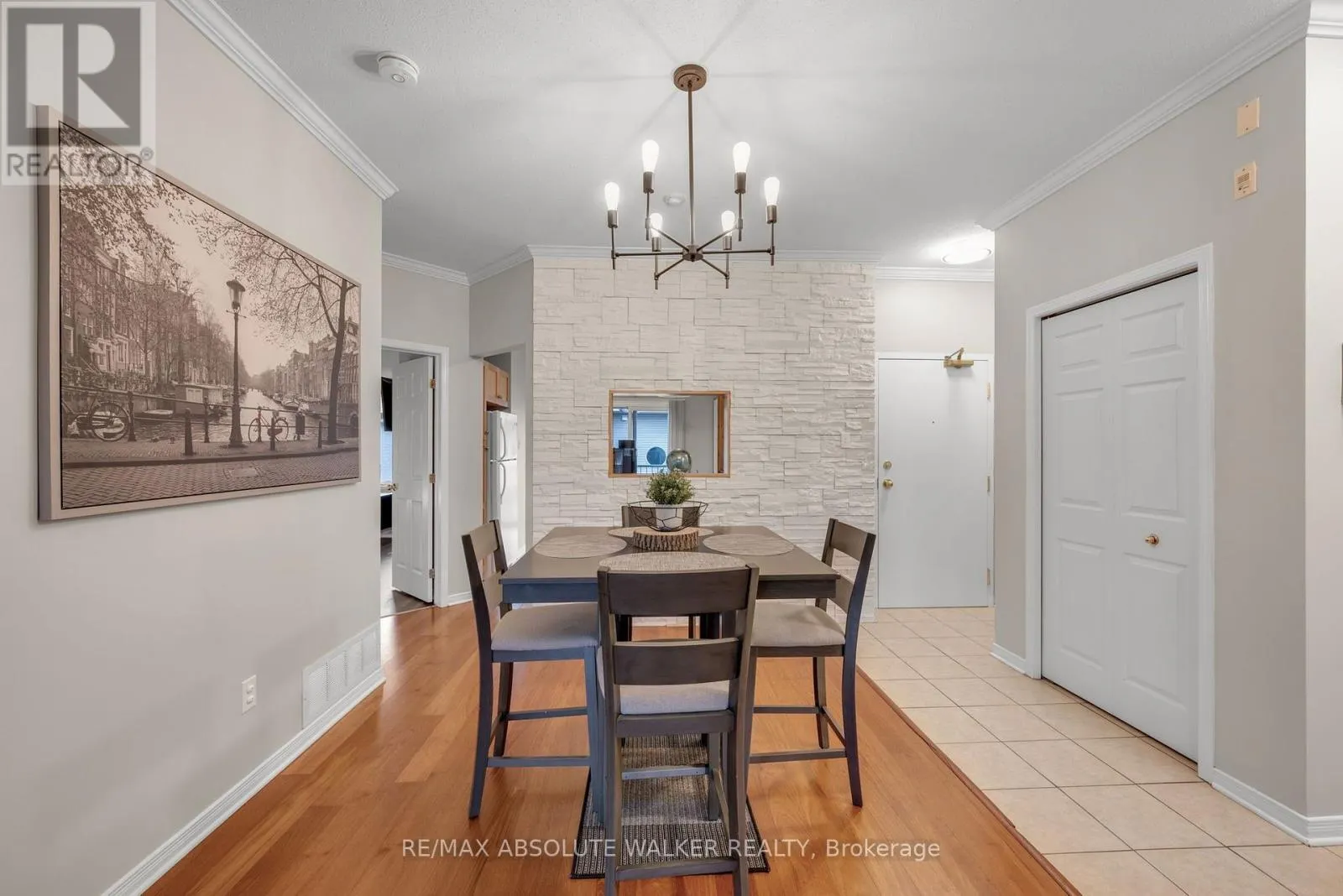 7 - 50 BRIARGATE PRIVATE