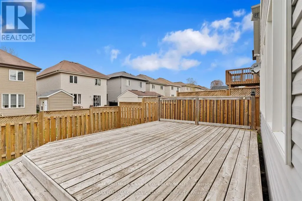 281 TOPAZE CRESCENT
