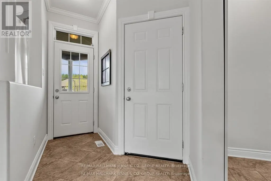 281 TOPAZE CRESCENT