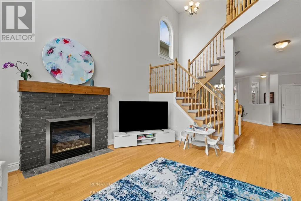 281 TOPAZE CRESCENT