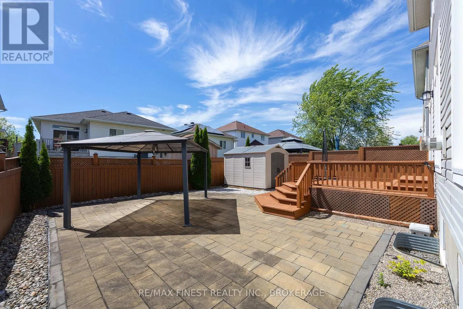 896 COTTONWOOD AVENUE