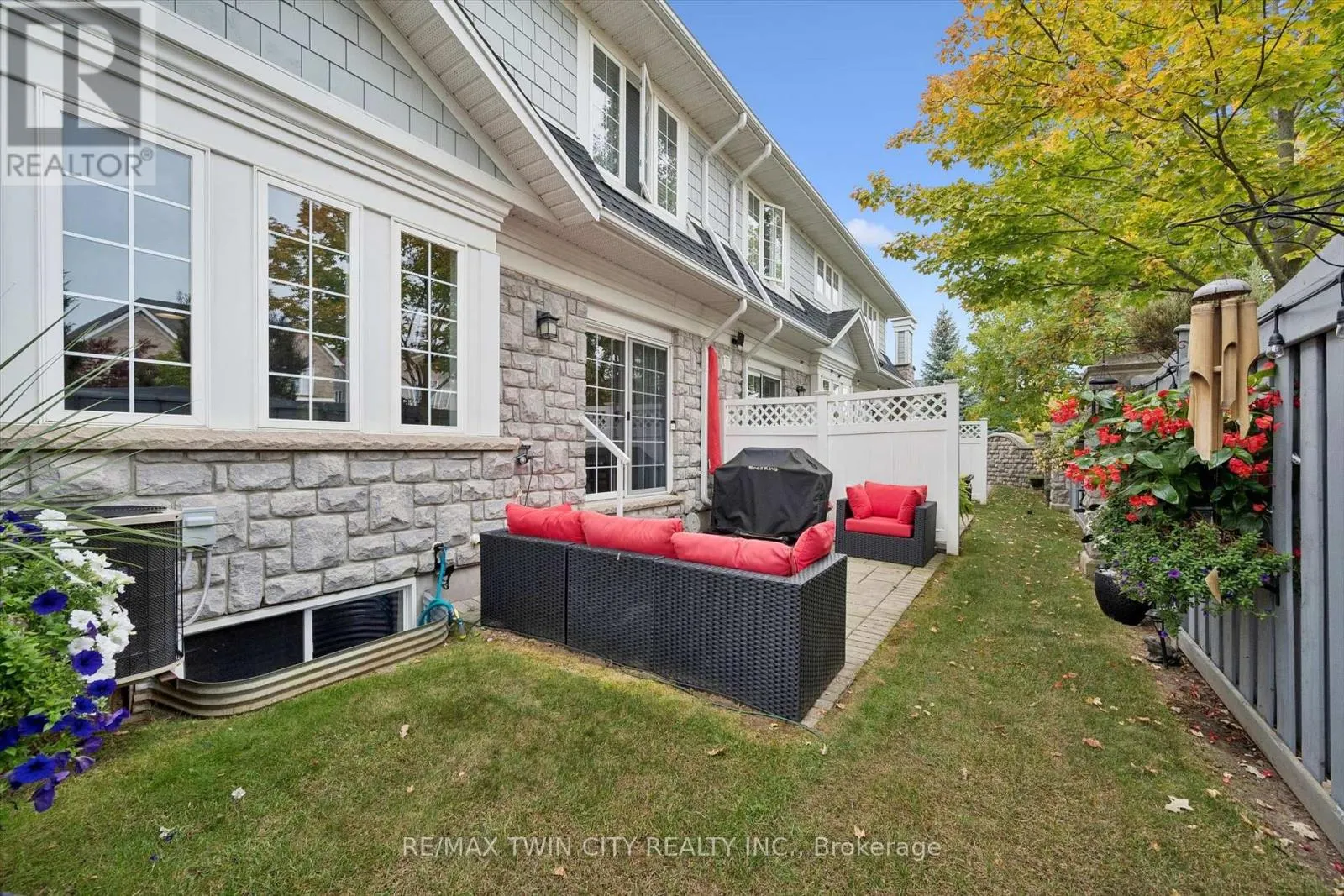 9 - 276 SIMS ESTATE DRIVE