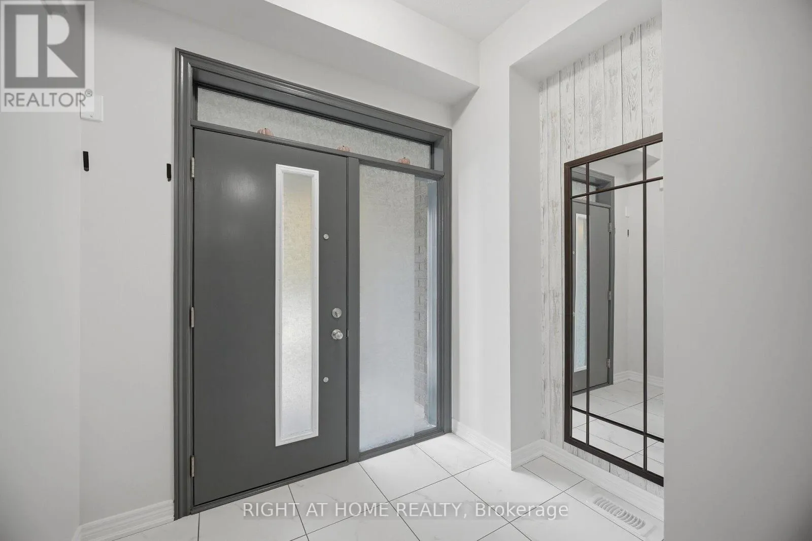 79 - 166 DEERPATH DRIVE