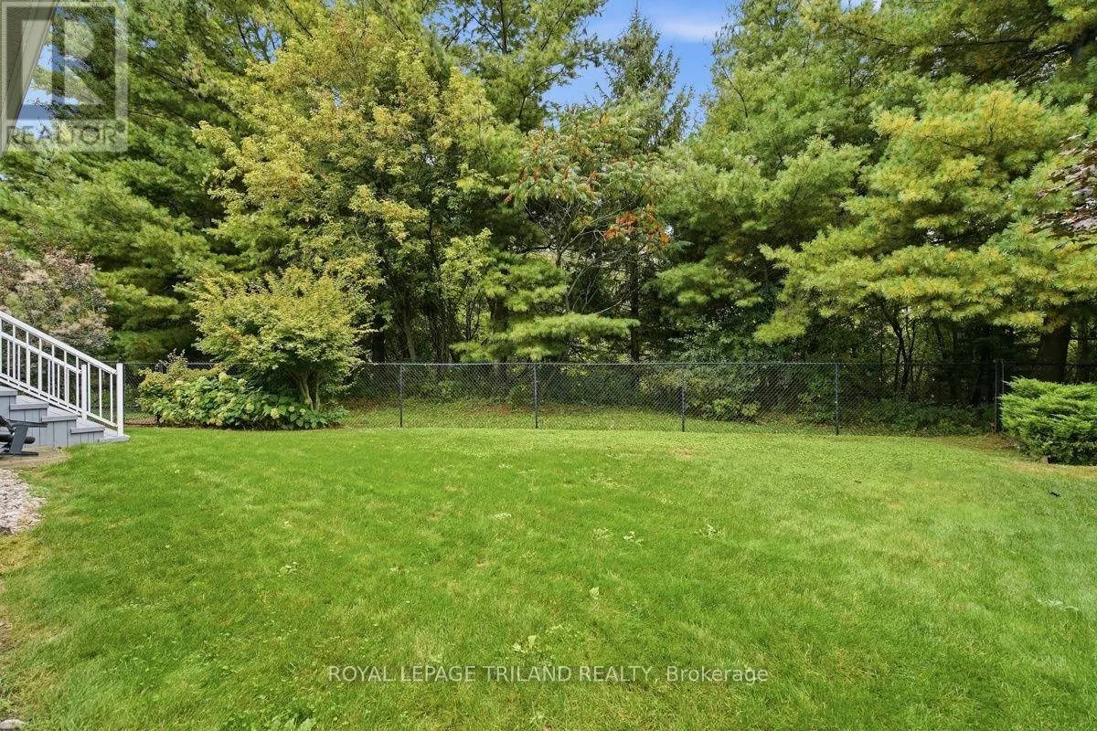 43 HICKORY LANE