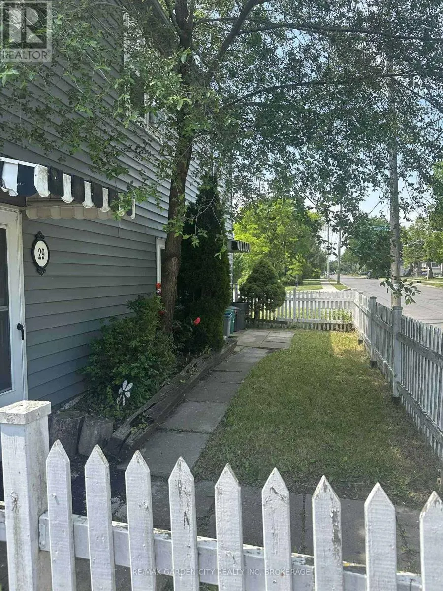 1 - 29 RYKERT STREET #1