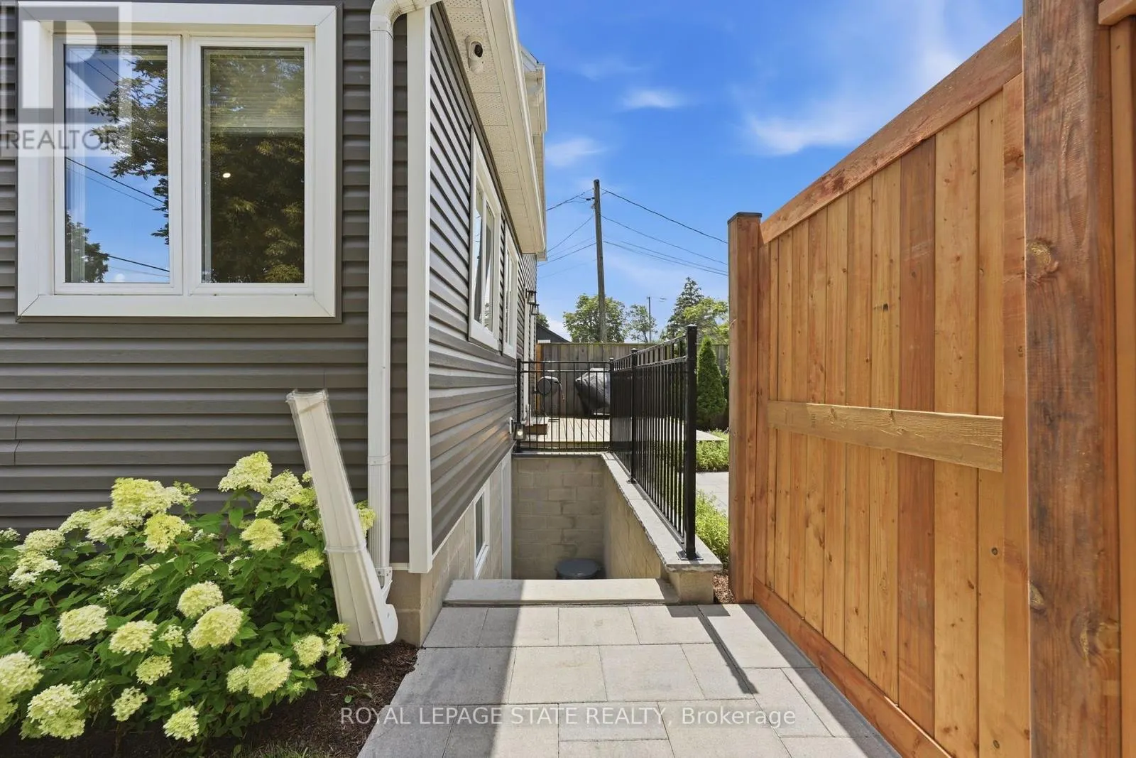 3144 HOMESTEAD DRIVE