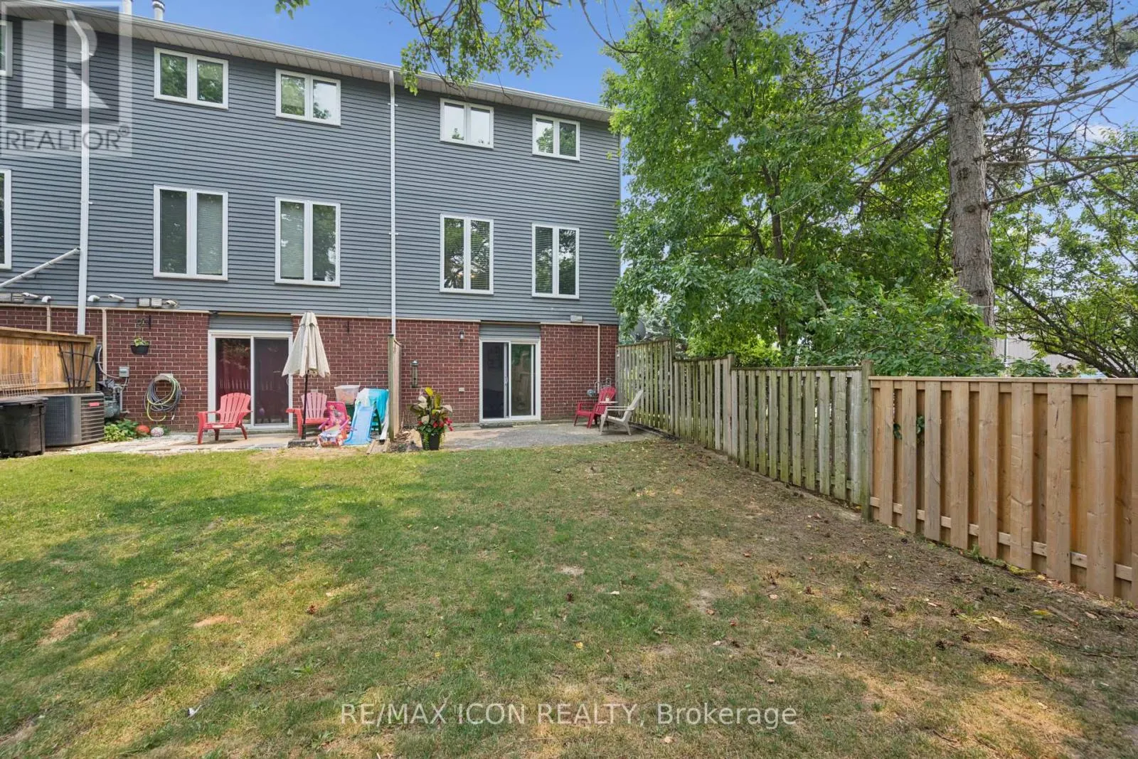 A - 38 HARRIS AVENUE