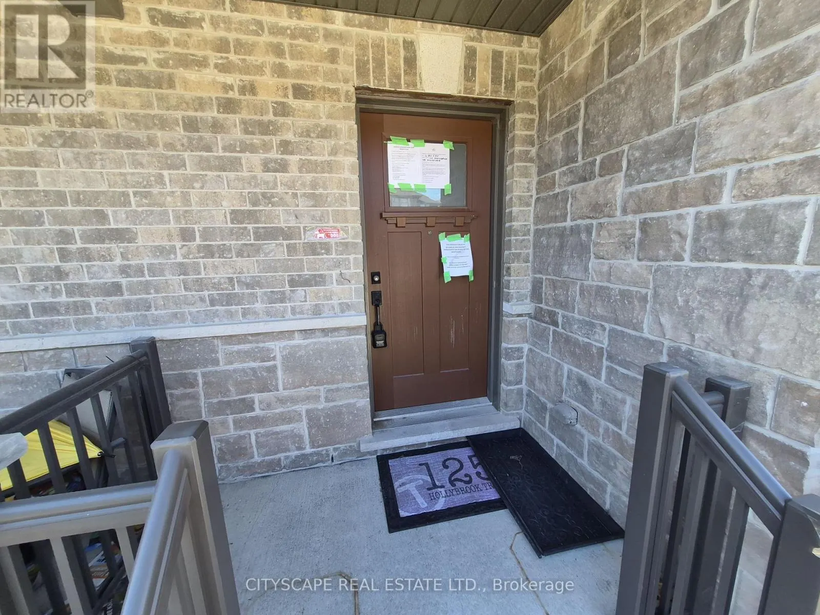 16 - 125 HOLLYBROOK TRAIL