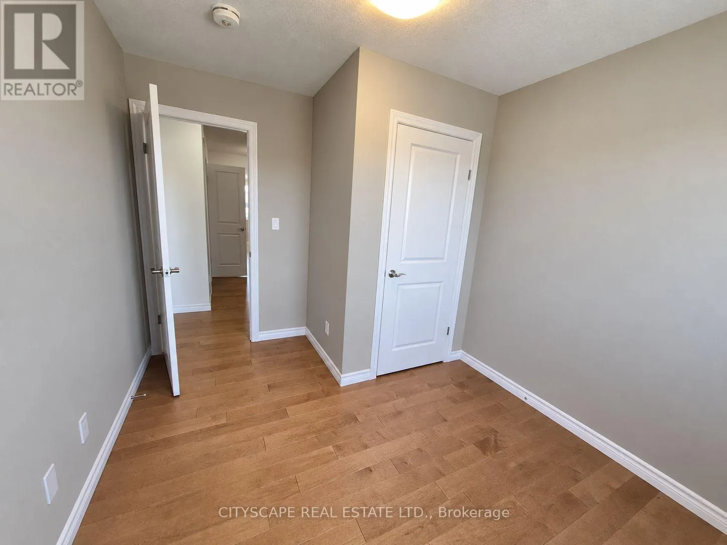 16 - 125 HOLLYBROOK TRAIL