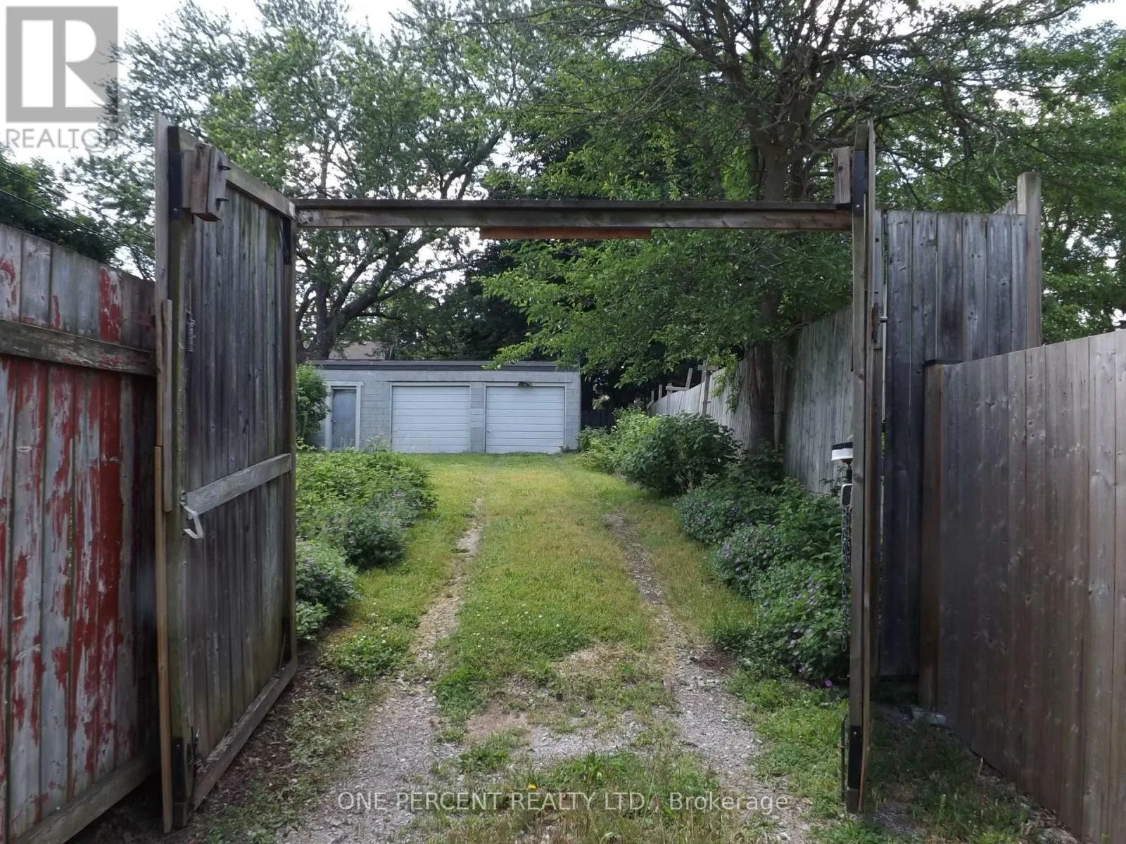 5815 MAIN STREET