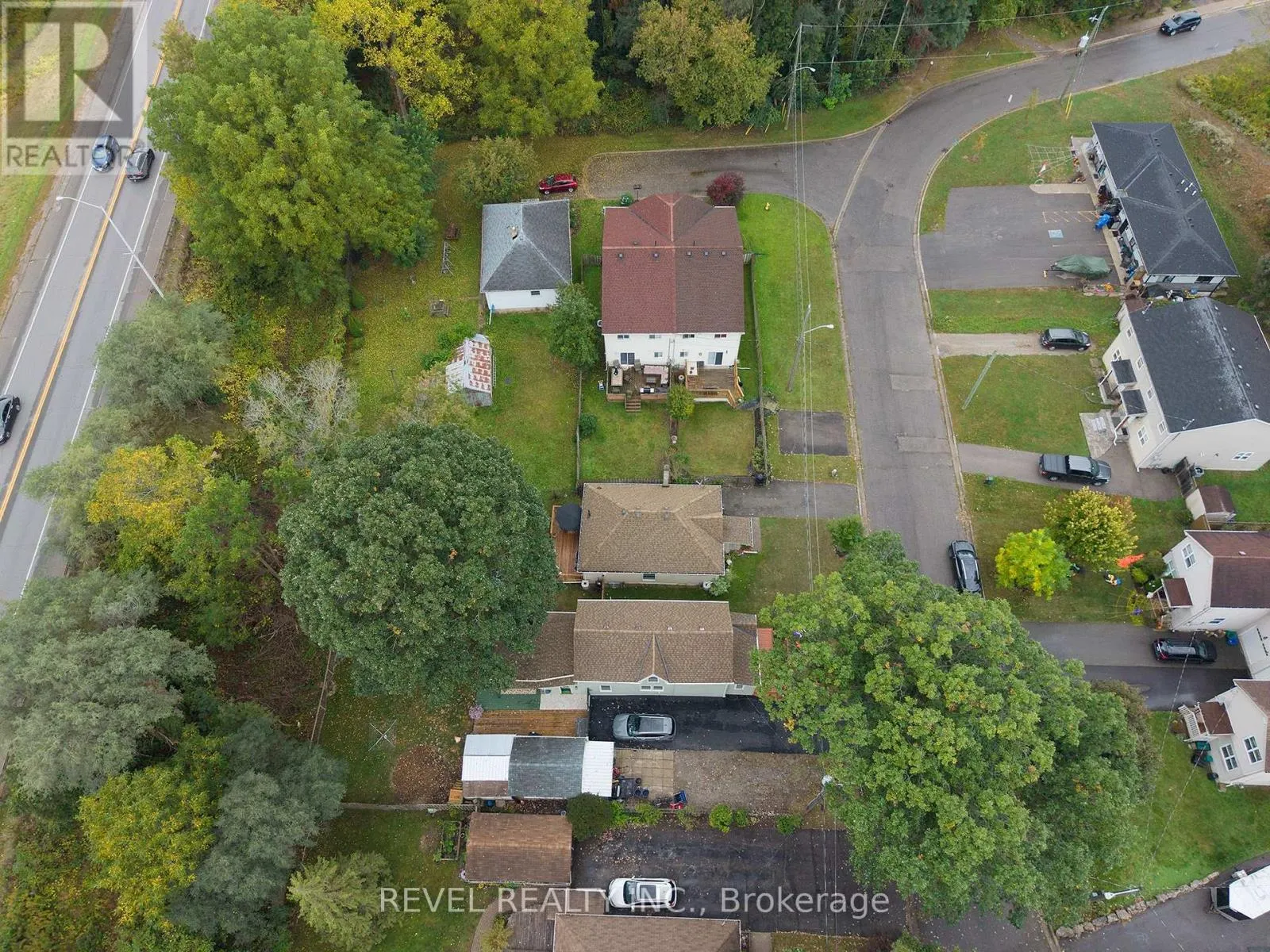 11 STIRTON AVENUE