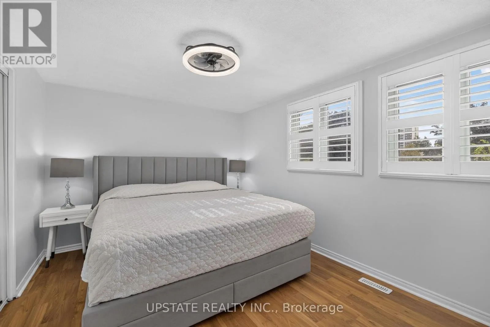 221 CEDARWOODS CRESCENT
