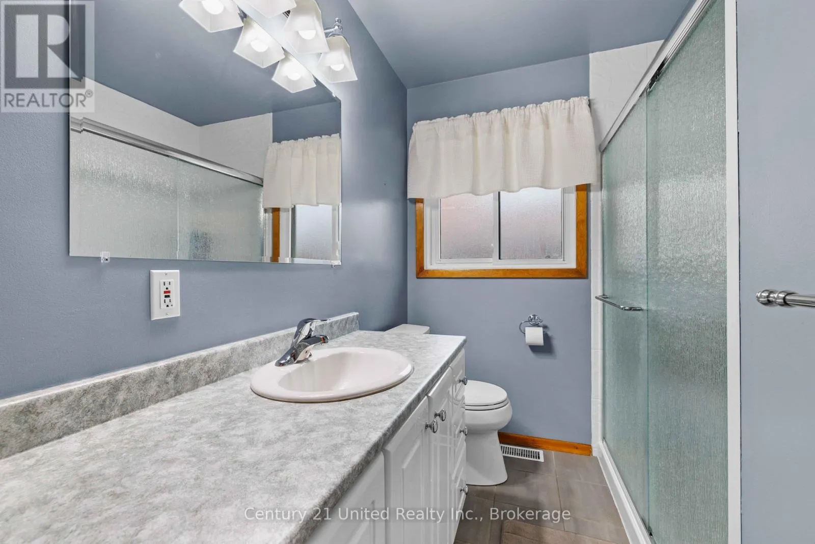 1175 EDMISON DRIVE