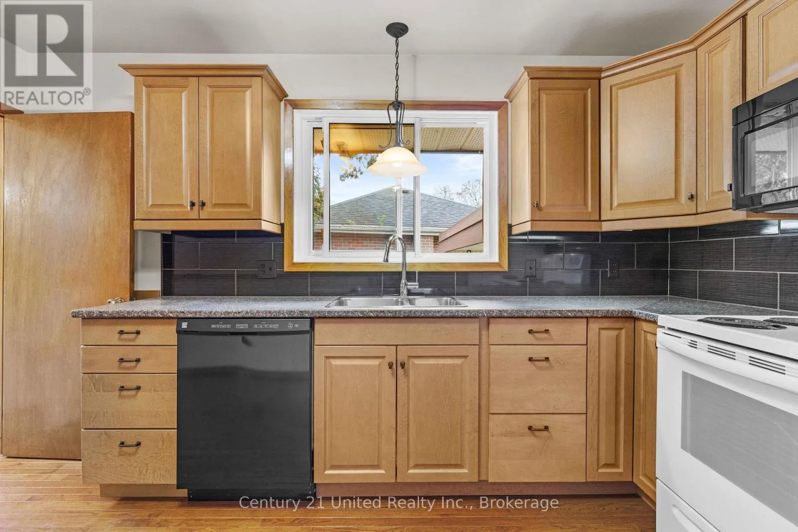 1175 EDMISON DRIVE