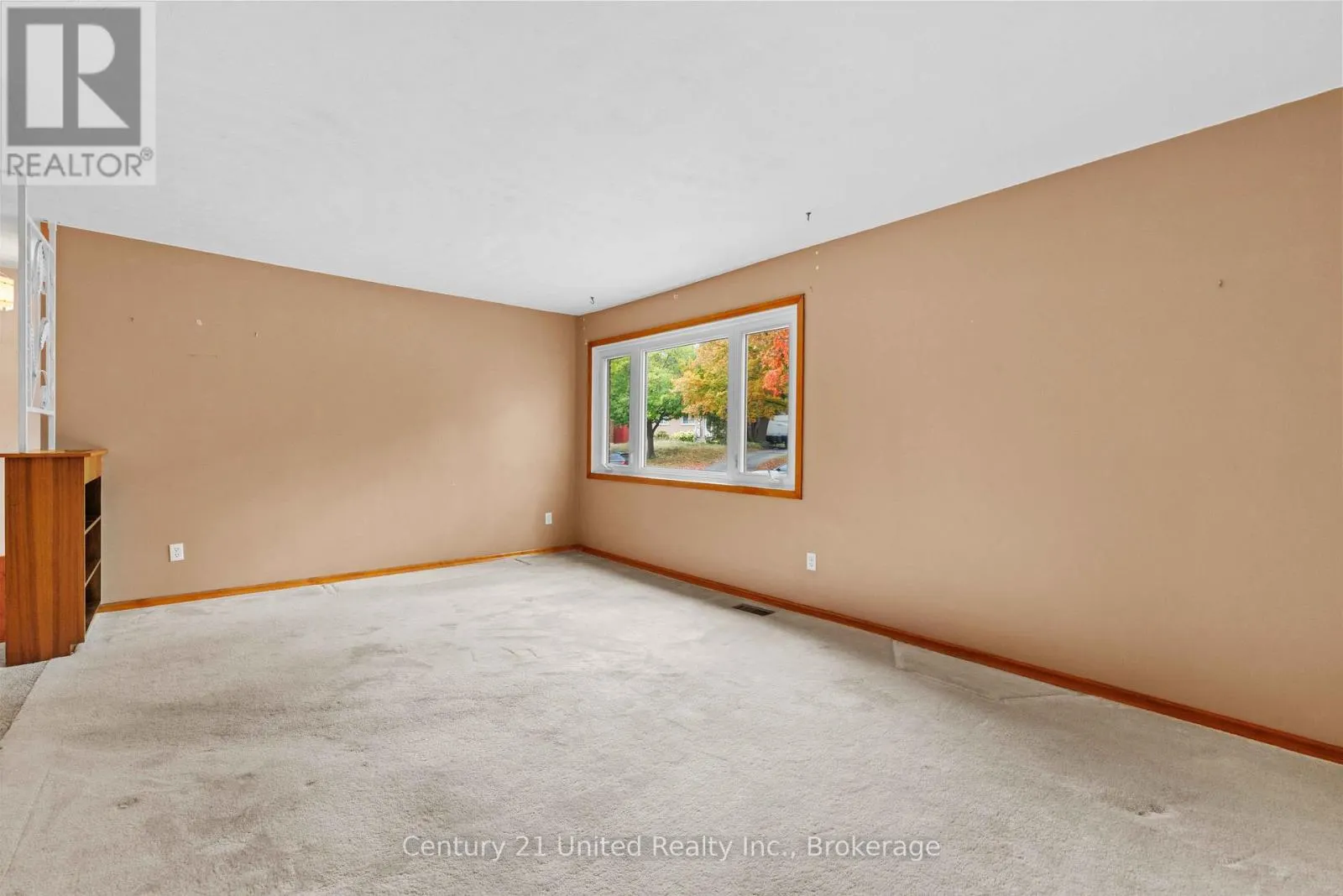 1175 EDMISON DRIVE