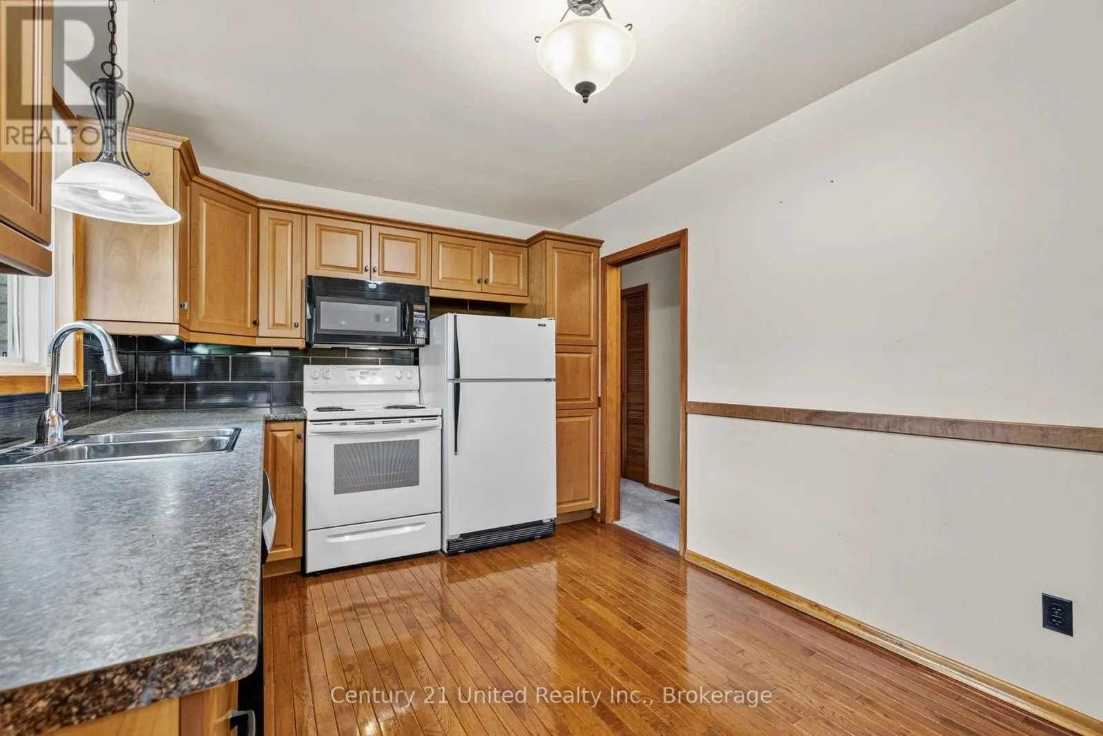 1175 EDMISON DRIVE