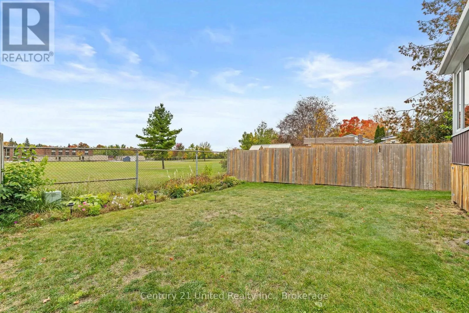 1175 EDMISON DRIVE
