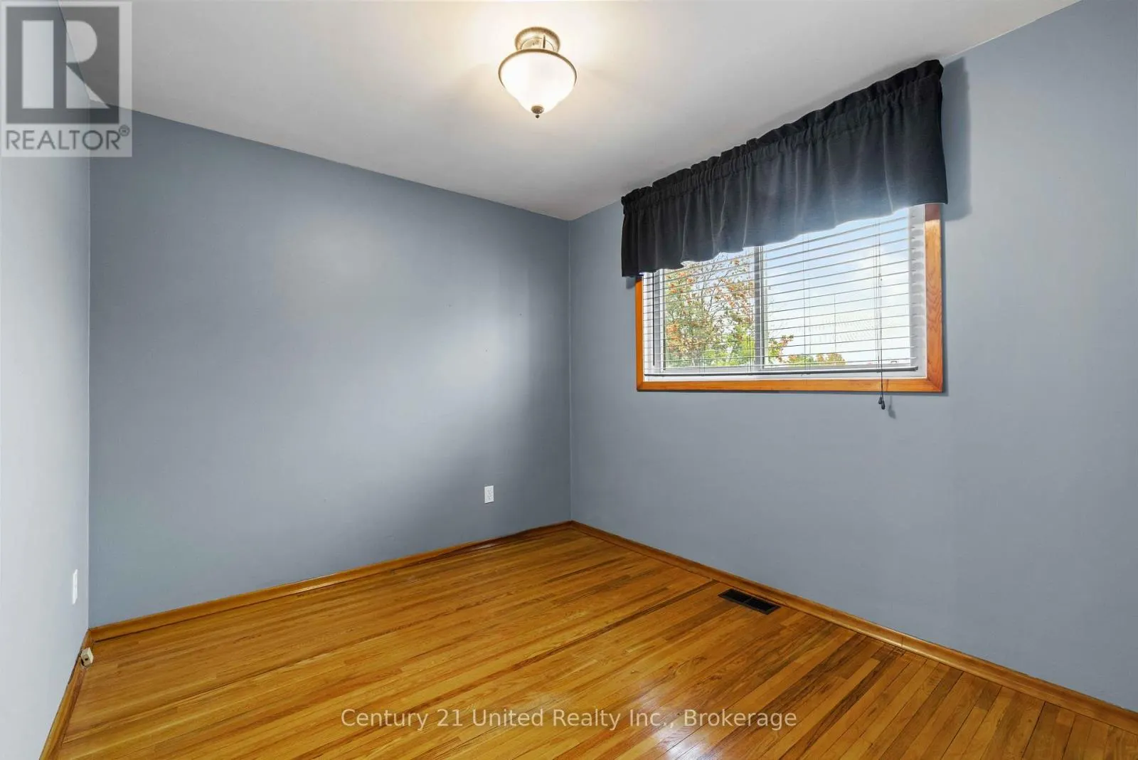 1175 EDMISON DRIVE