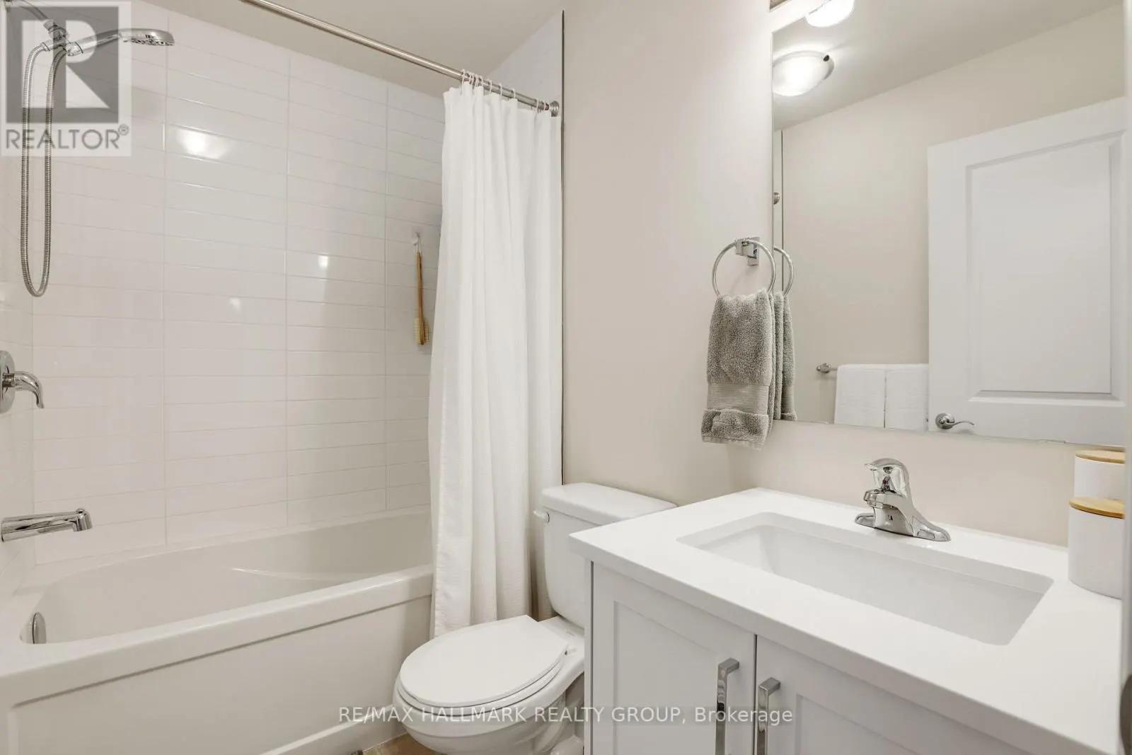 545 ENCLAVE LANE