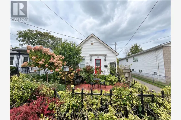84 RYKERT STREET