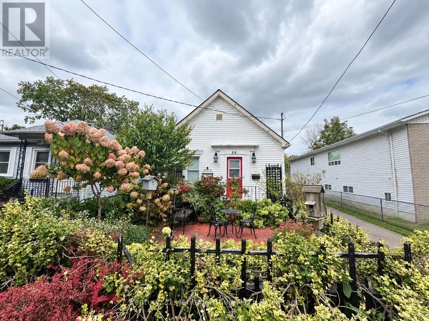 84 RYKERT STREET