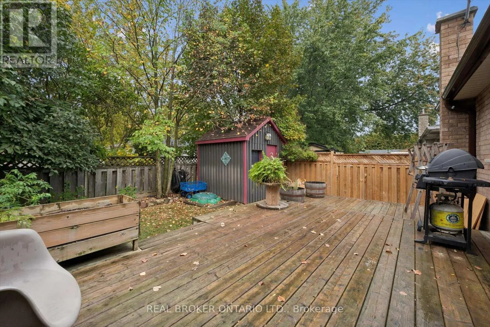 339 STRATHALLAN STREET