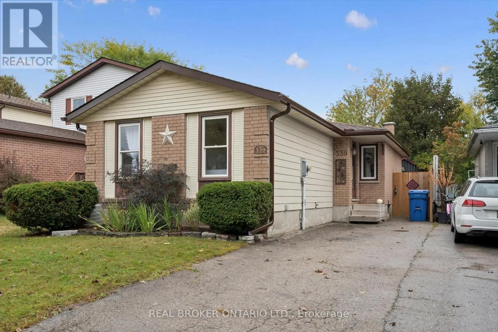 339 STRATHALLAN STREET