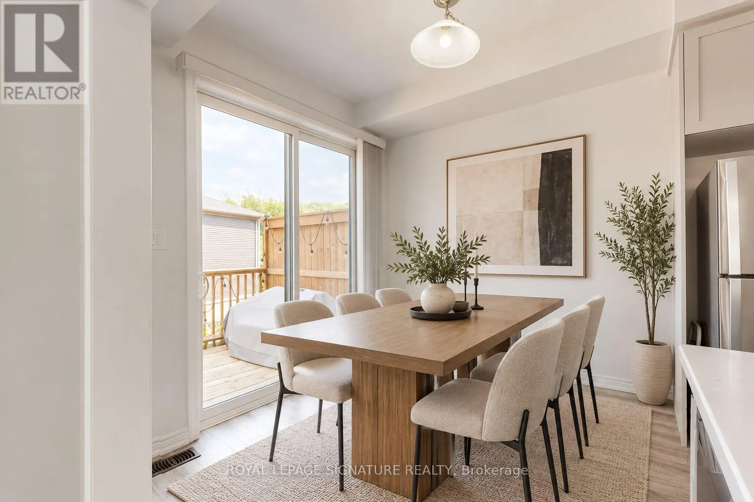 37 - 10 BIRMINGHAM DRIVE