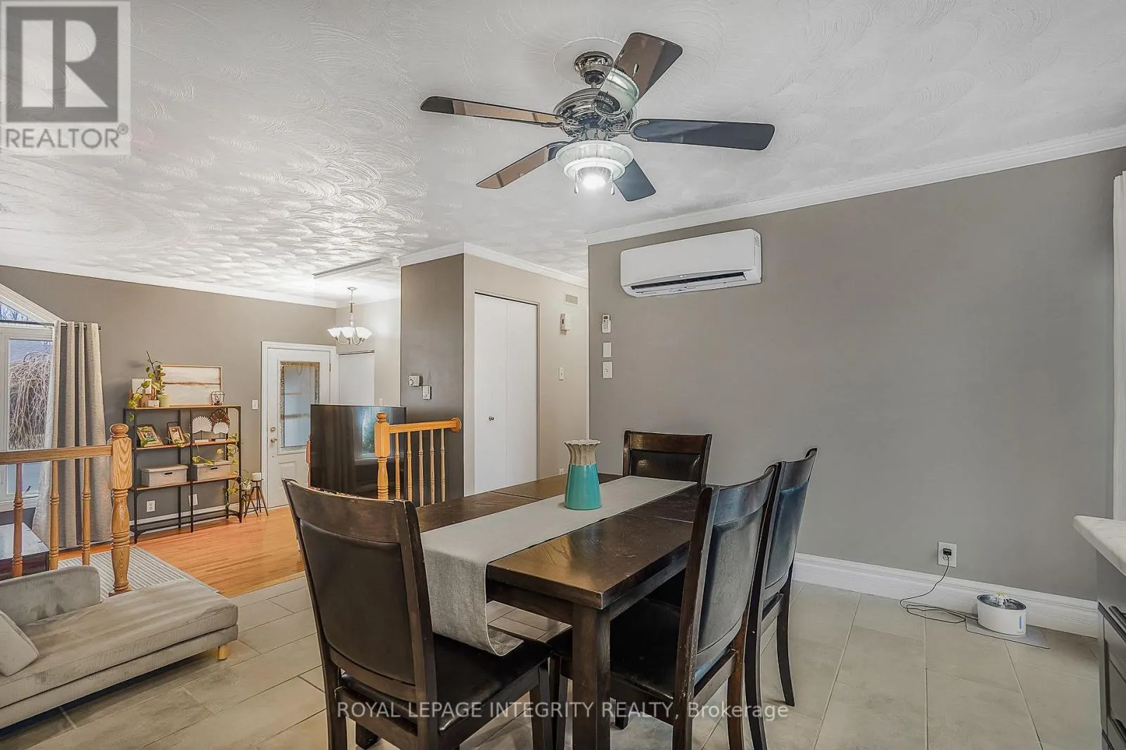 84 LALANDE CRESCENT