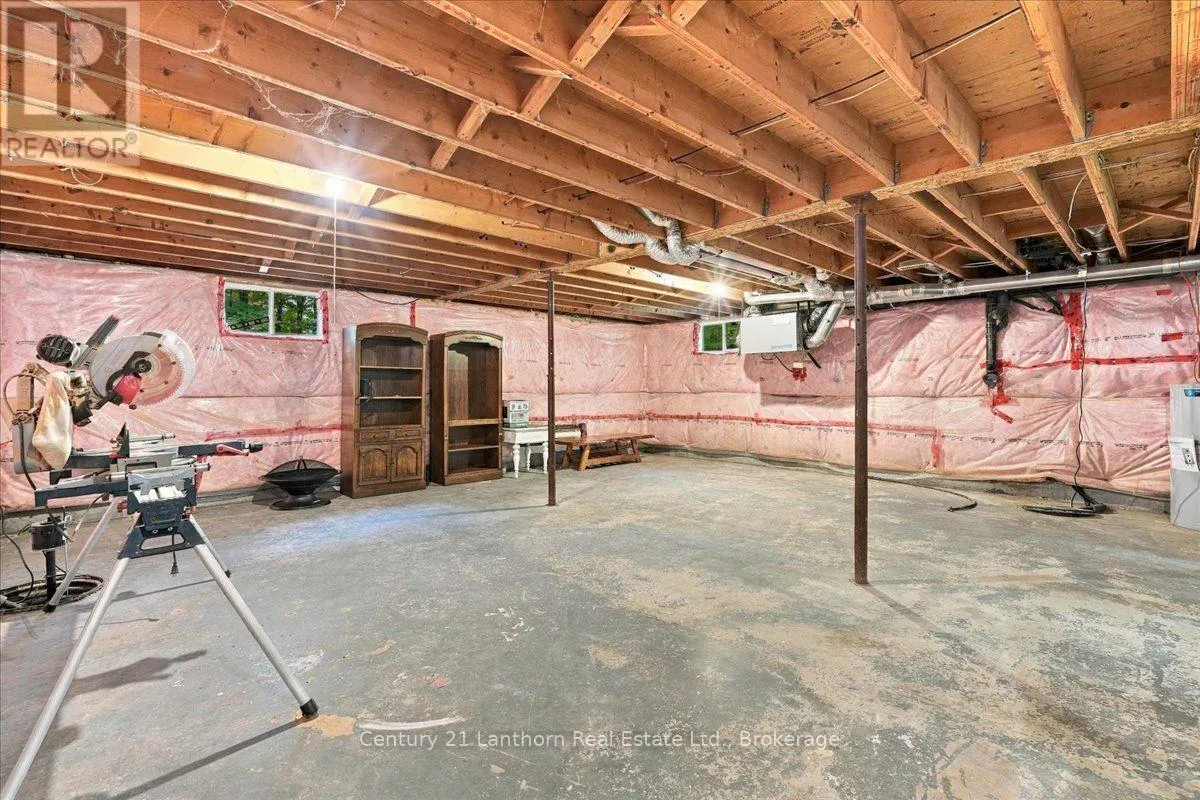 47 REYNOLDS ROAD