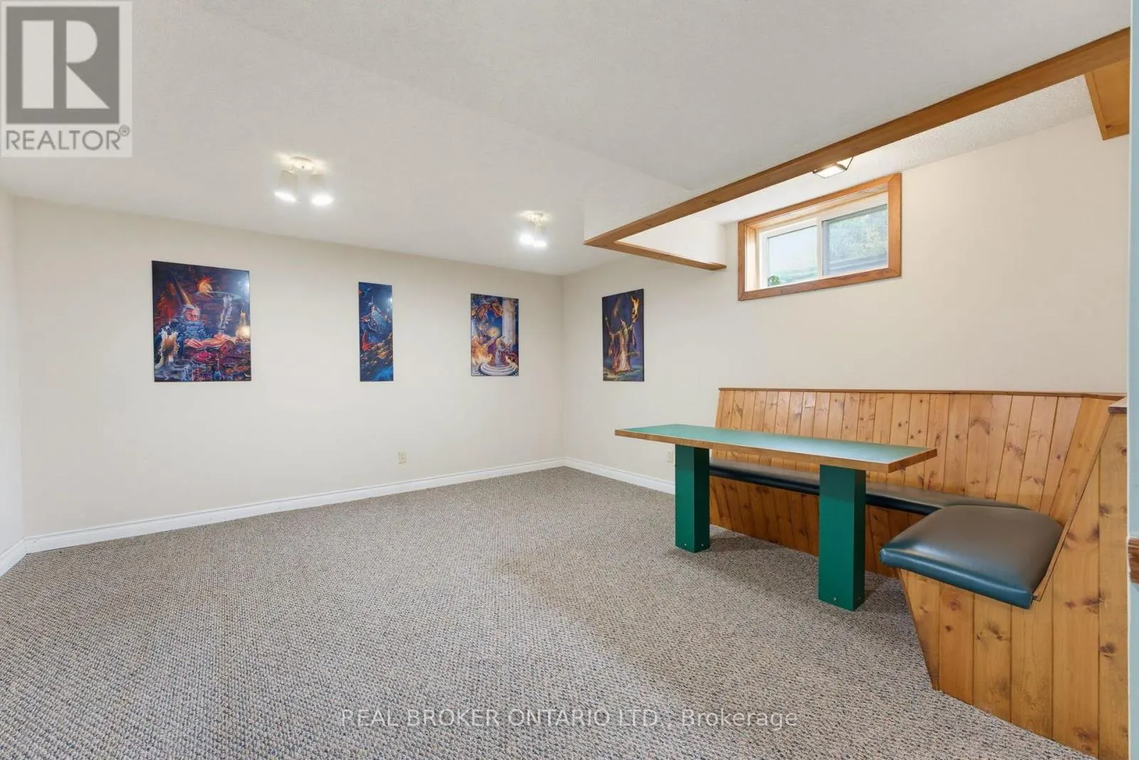7877 CANBOROUGH ROAD
