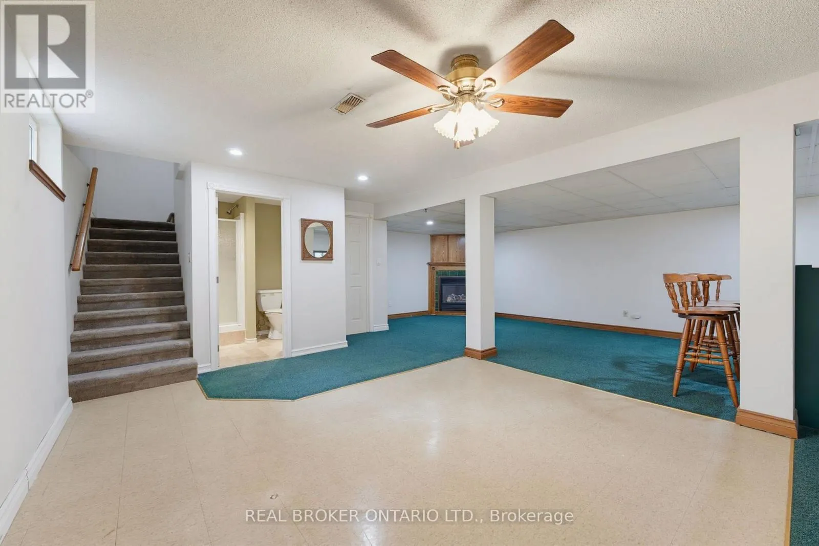 7877 CANBOROUGH ROAD