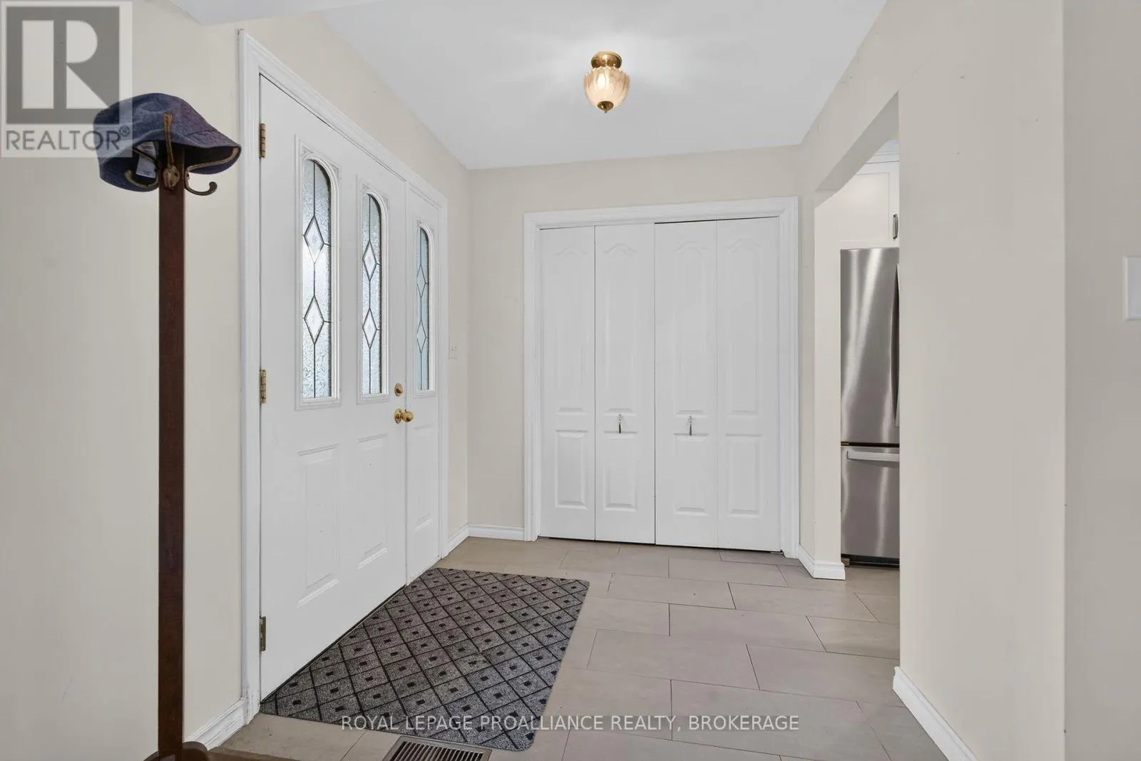 383 BERNICE DRIVE