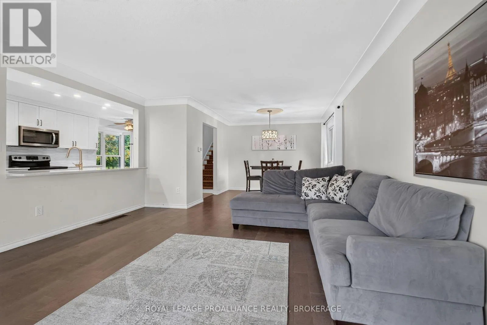 383 BERNICE DRIVE