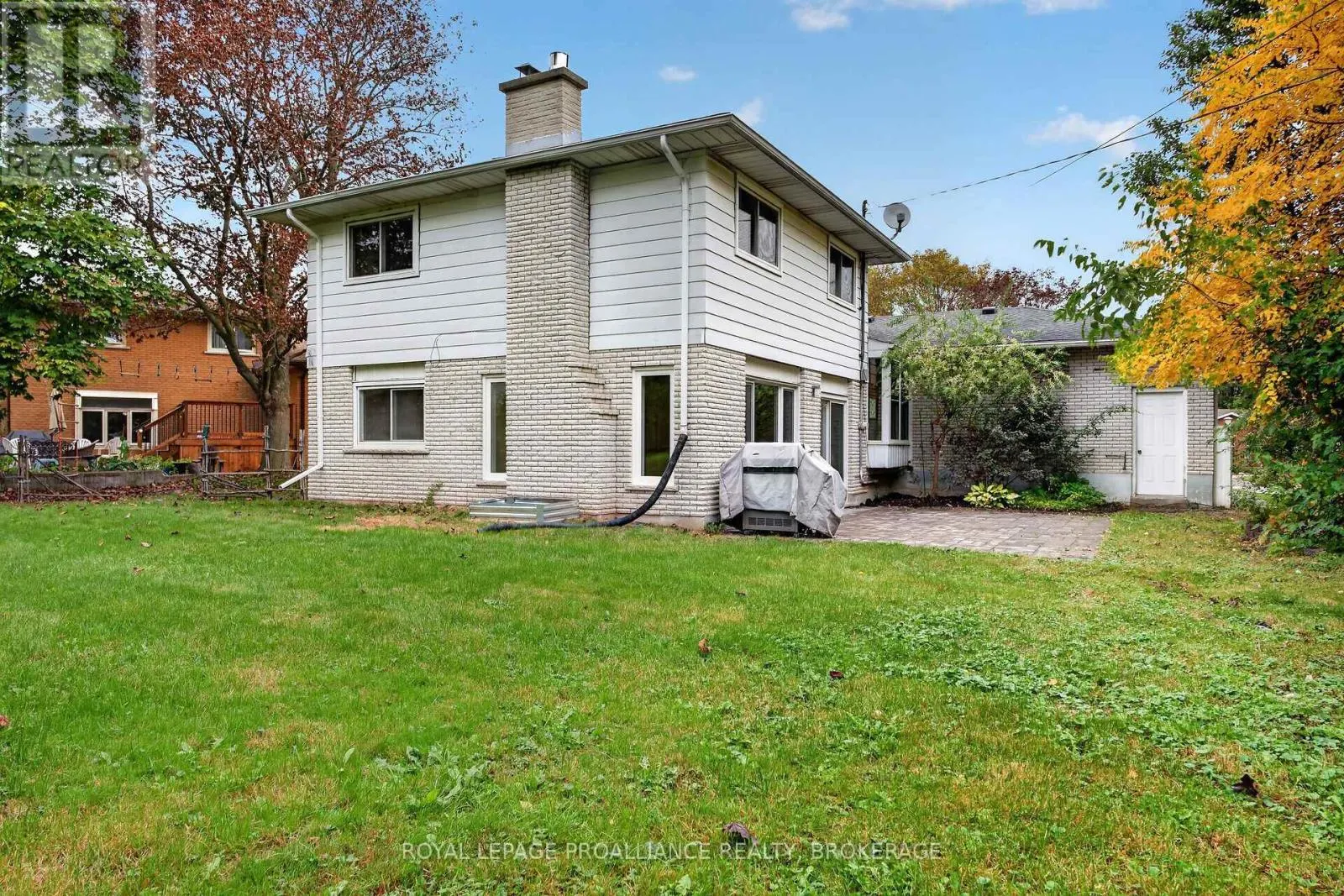 383 BERNICE DRIVE