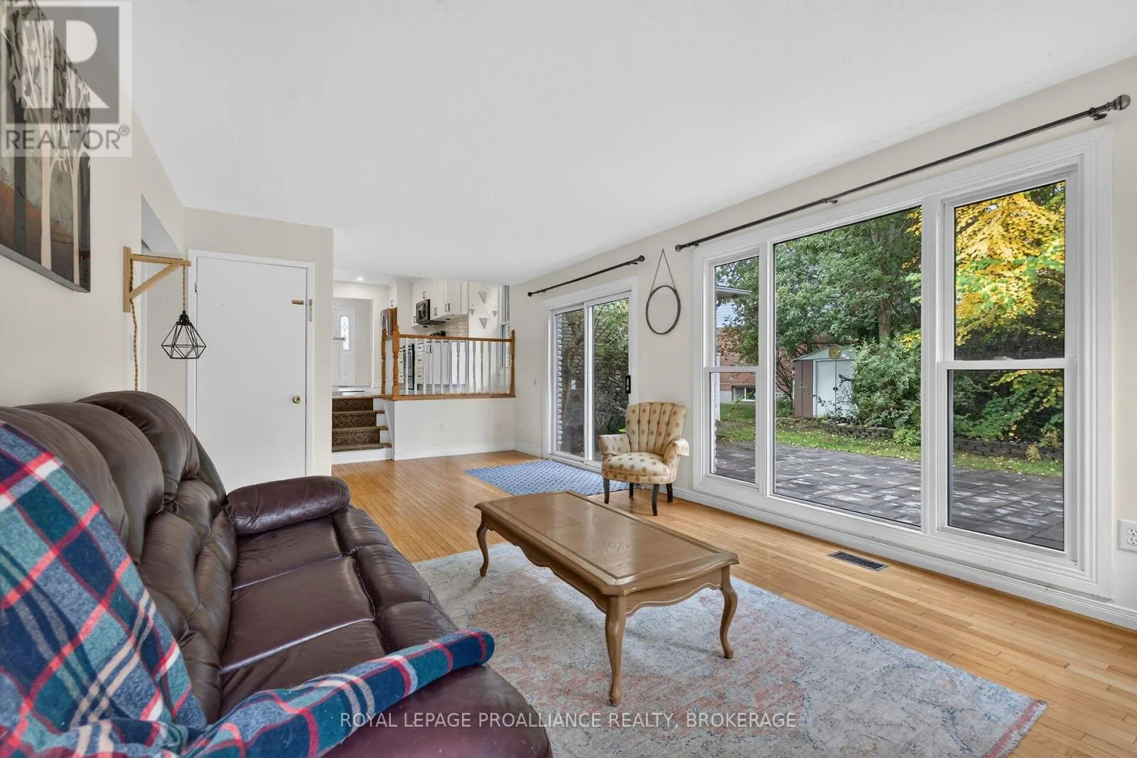 383 BERNICE DRIVE