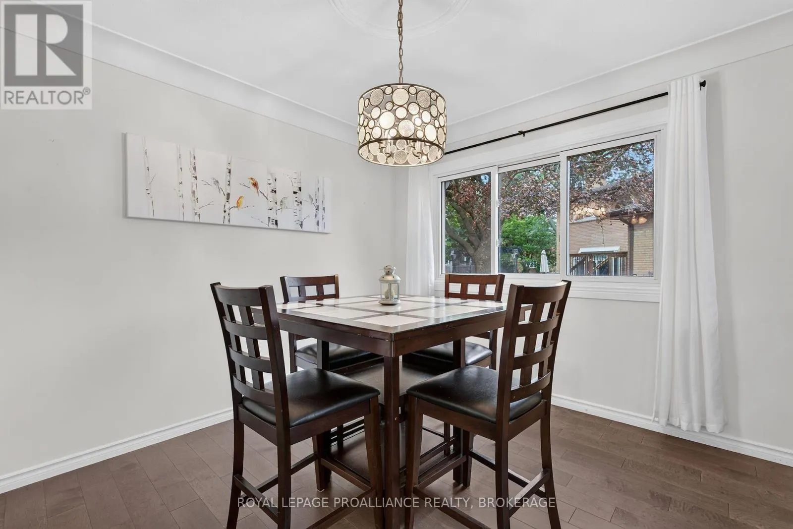 383 BERNICE DRIVE