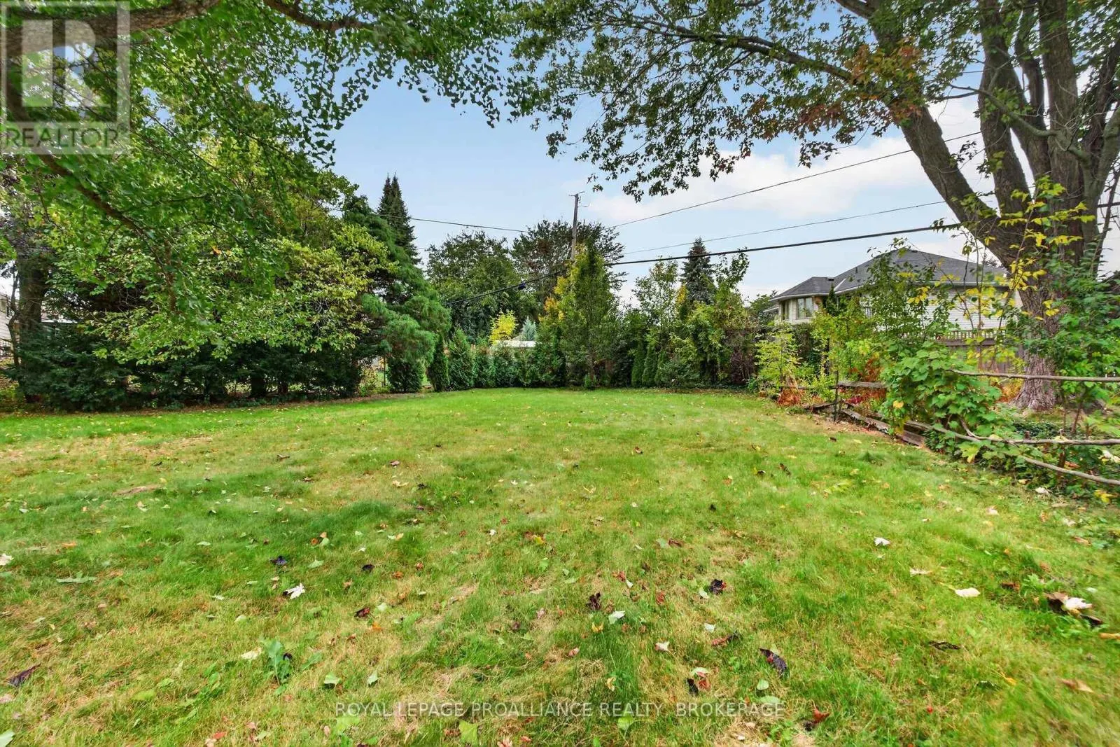 383 BERNICE DRIVE