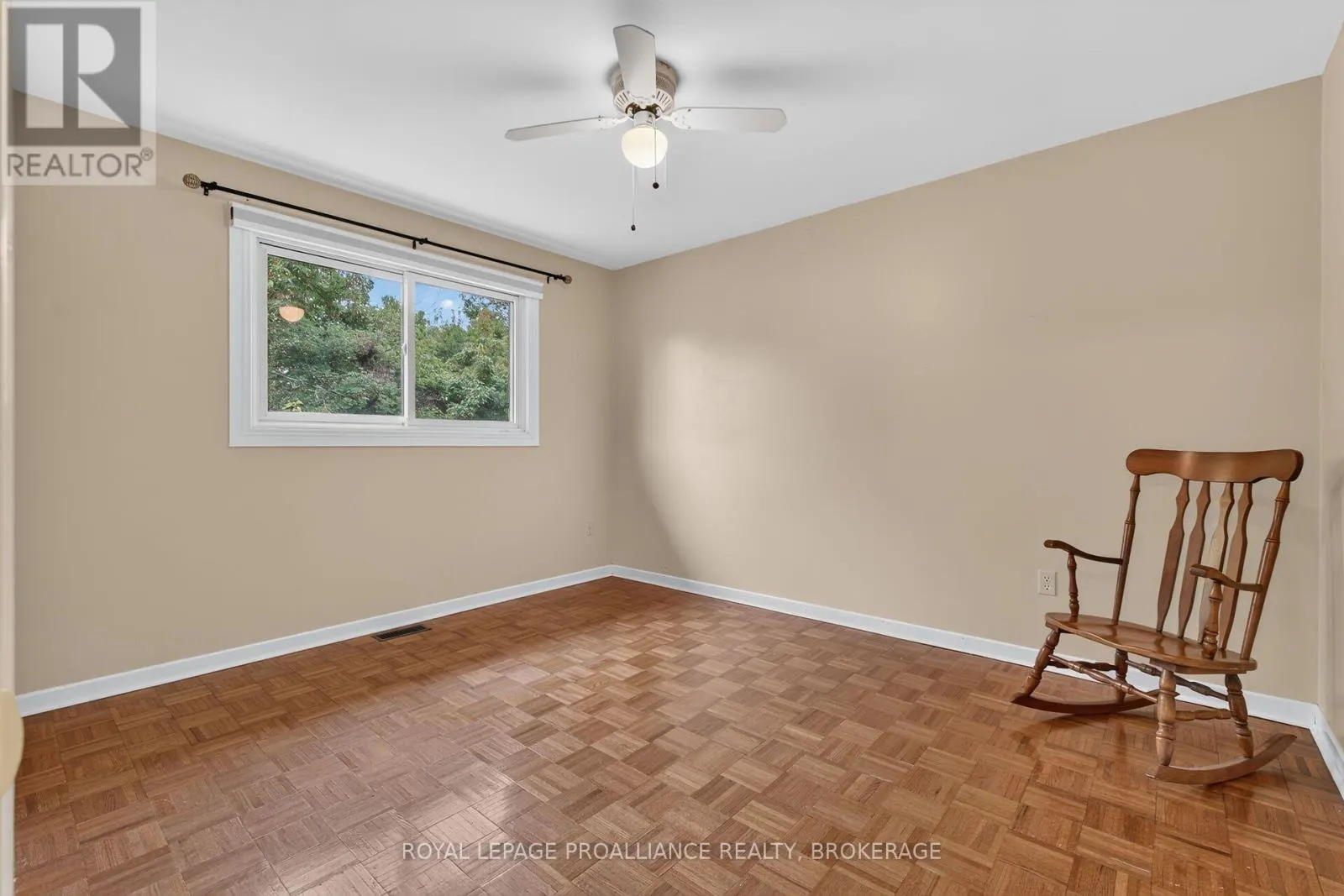 383 BERNICE DRIVE