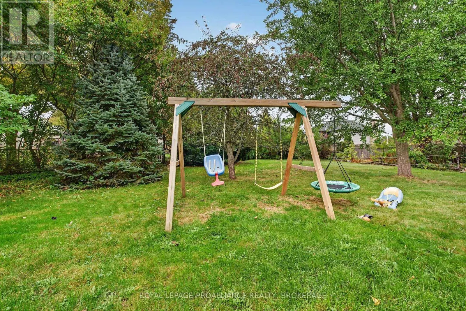 383 BERNICE DRIVE