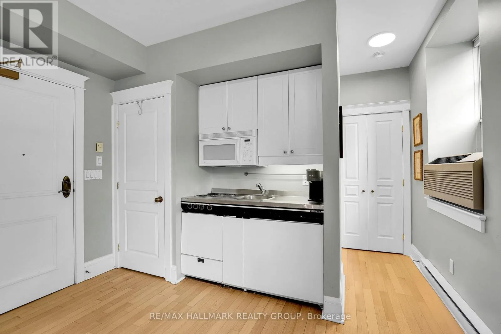 1C - 268 FIRST AVENUE