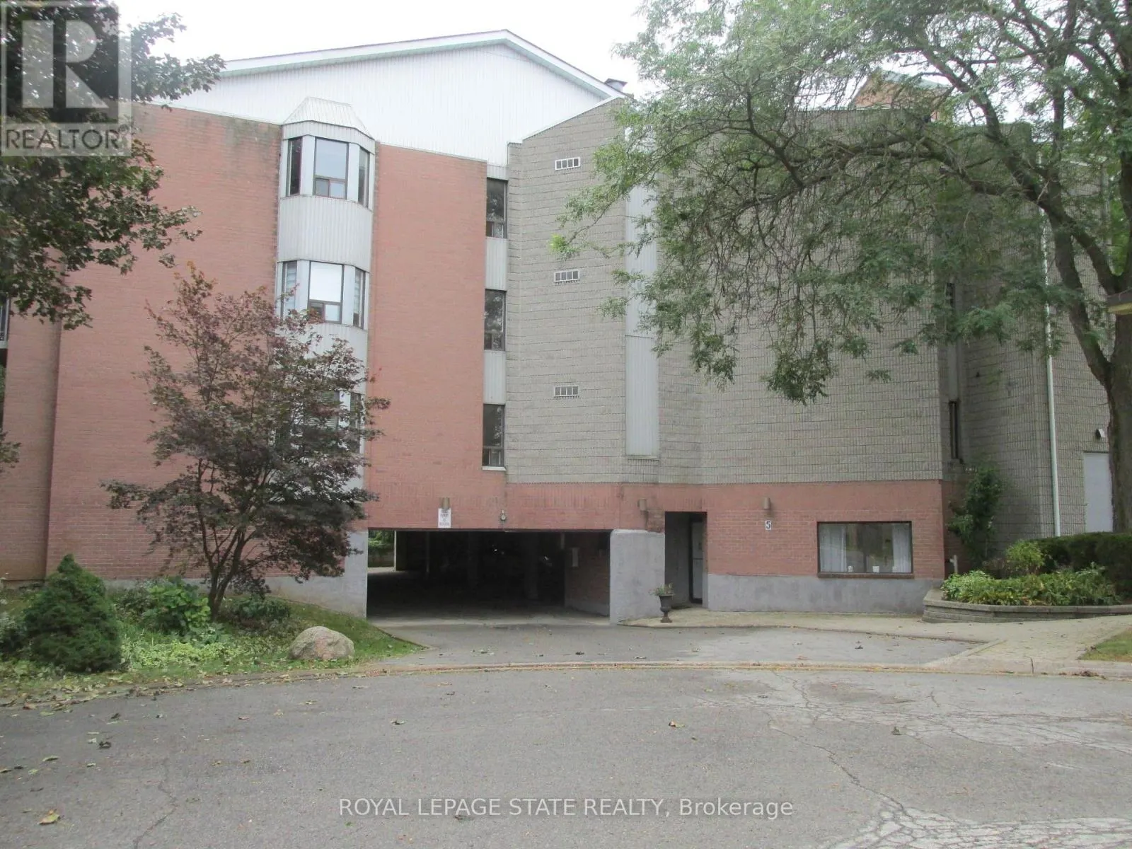203 - 5 NIAGARA STREET