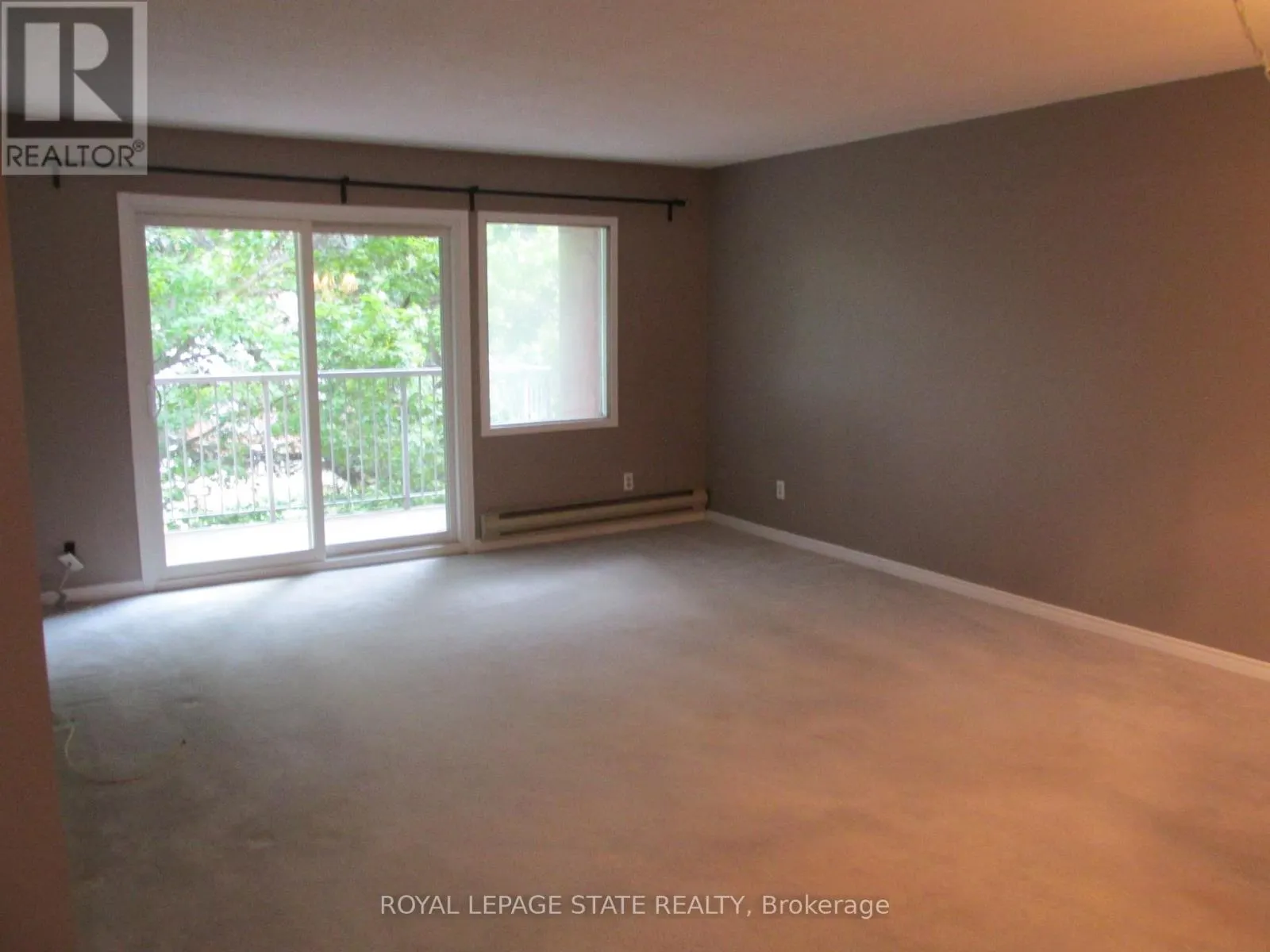 203 - 5 NIAGARA STREET
